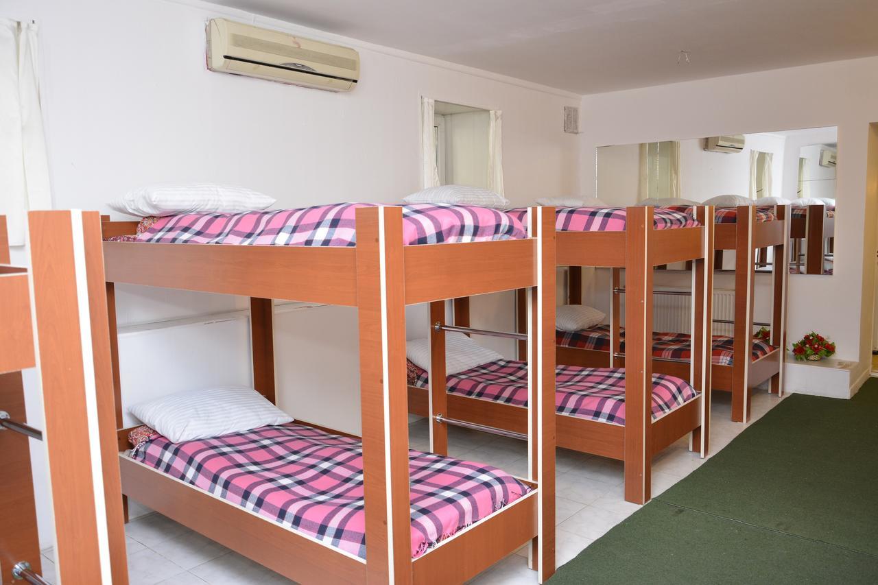 Baku Mint Hostel エクステリア 写真