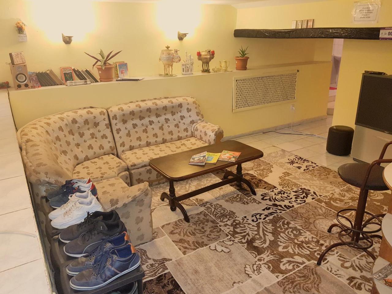 Baku Mint Hostel エクステリア 写真